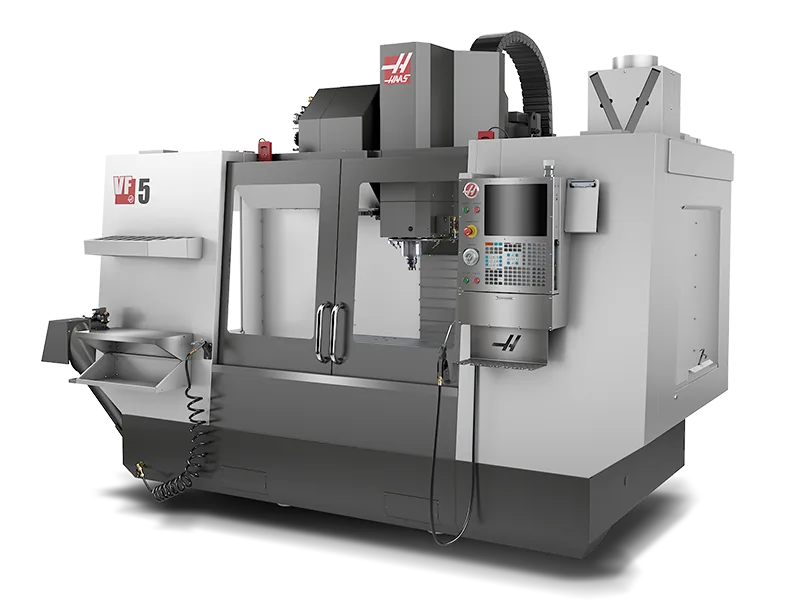 Centro de maquinado Haas VF-5 en Maquinados Alvisa, Puebla